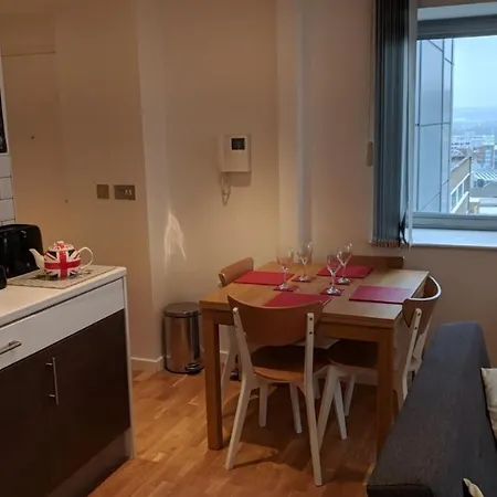 Apartment Leeds Central Tranquility *